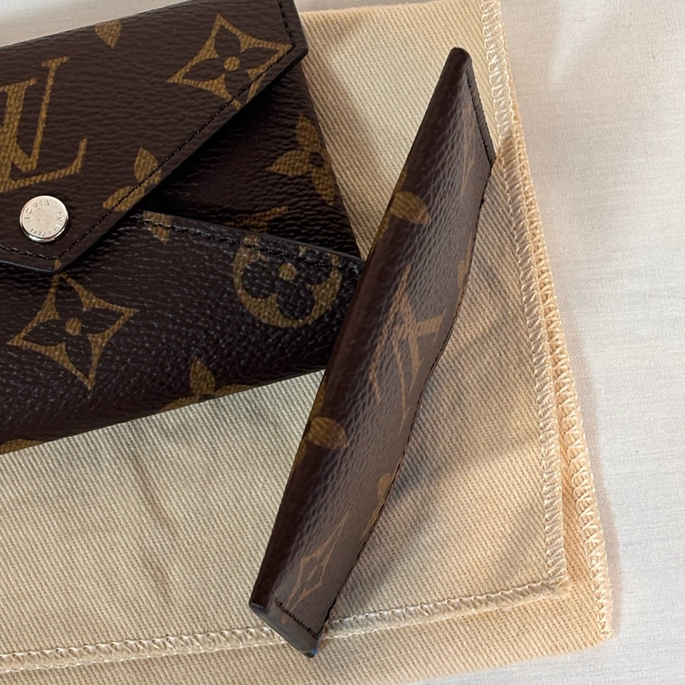Gorgeous Louis Vuitton Kirigami Cardholder Sold - Picture 11 of 15